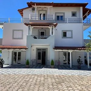 3* Hotel Yard Paradise