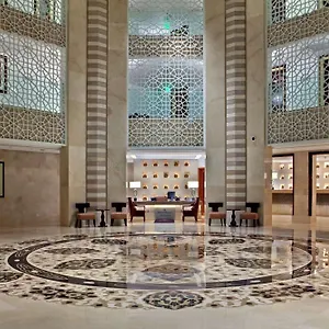 Hilton & 5*, Luksor Egipto
